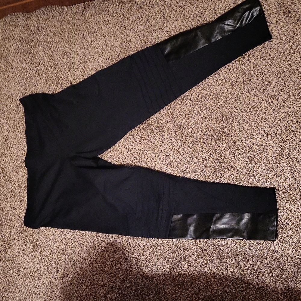 NWOT RUNE Black skinny spandex/faux leather pants size XXL - Picture 1 of 1